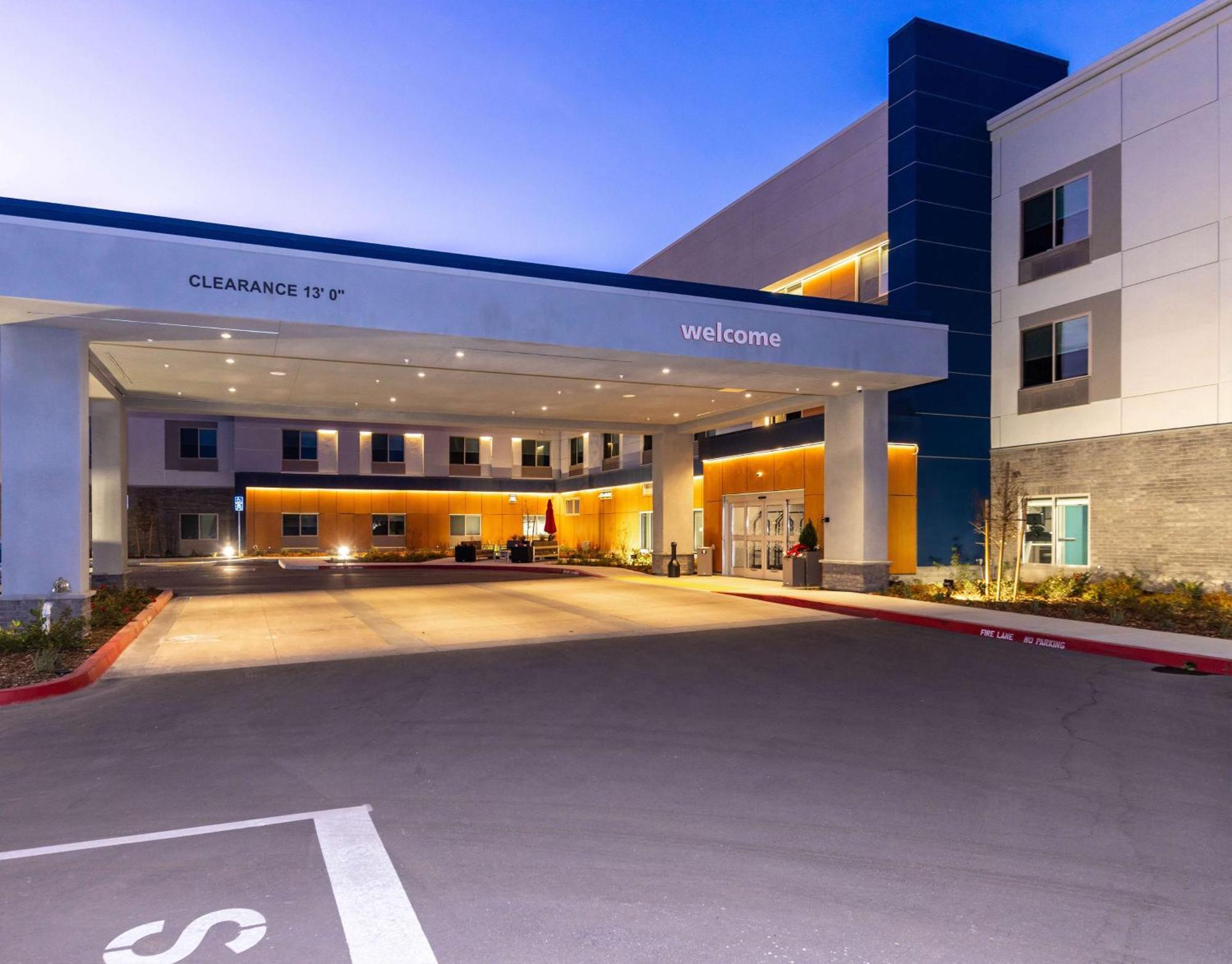 Hampton Inn Selma, Ca Buitenkant foto