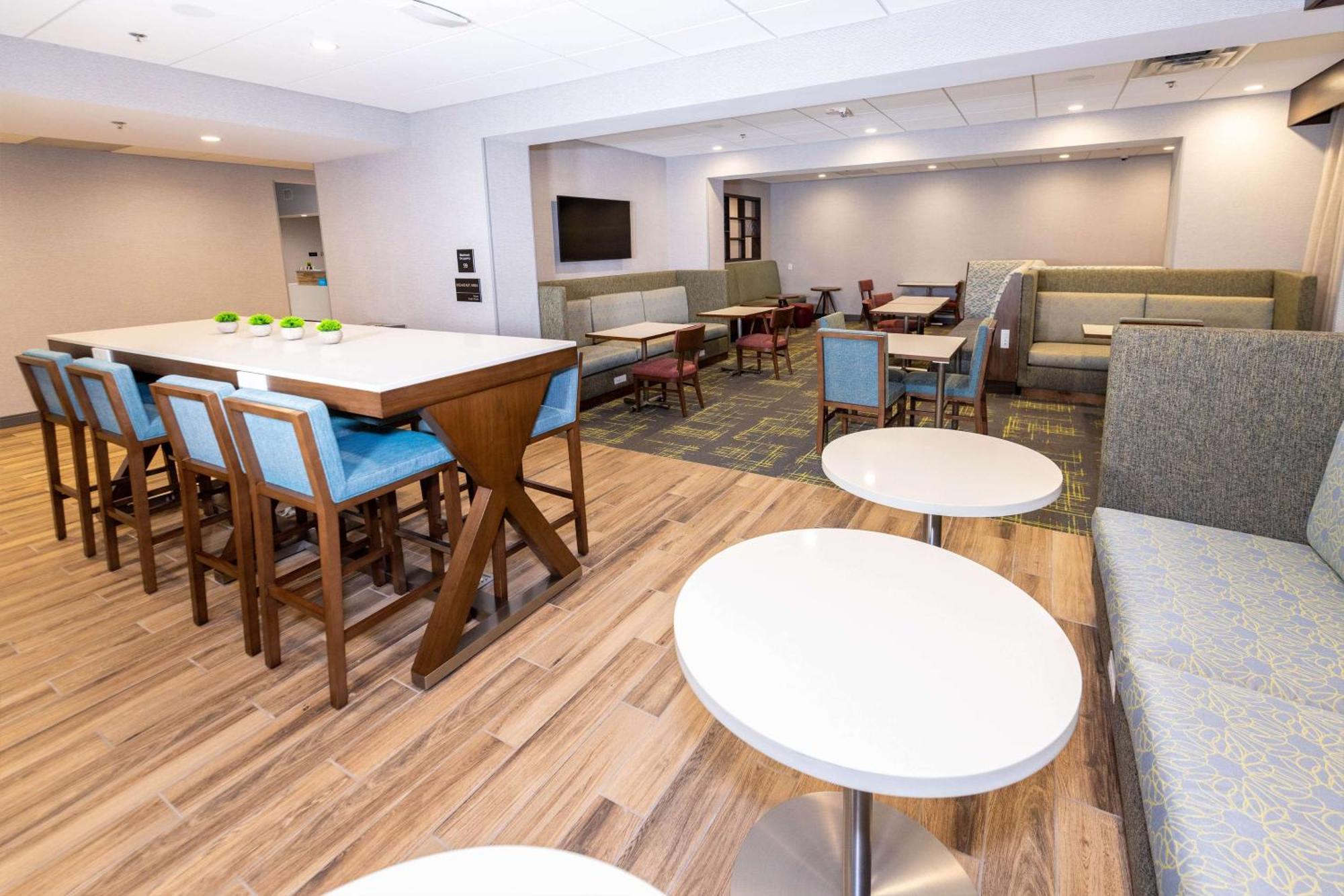 Hampton Inn Selma, Ca Buitenkant foto